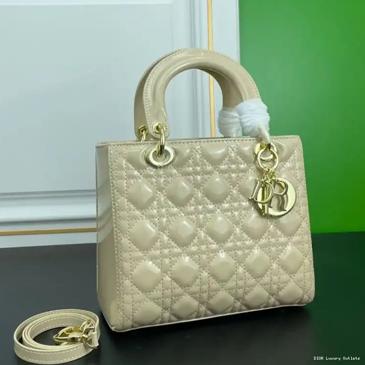 Gold Lady Apricot Cannage Medium Calfskin Bag Patent Dior 0529 Luxury